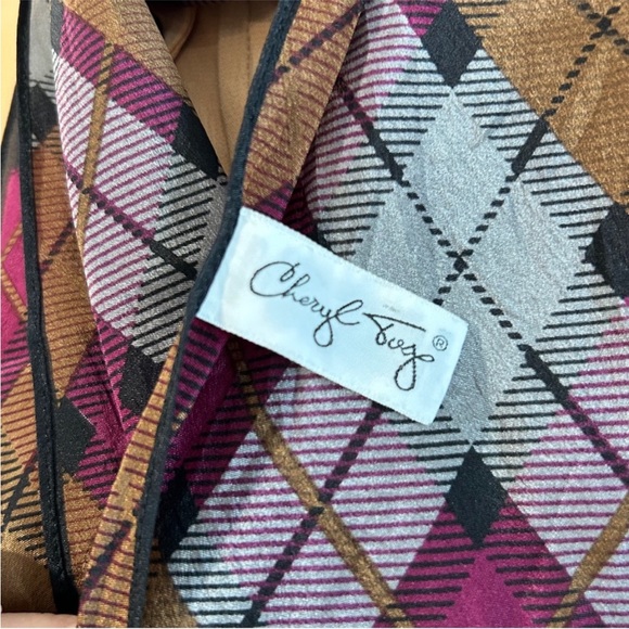 Vintage Crepe Safari Style Shirt Dress + Bonus Vintage Silk Scarf - Picture 15 of 15